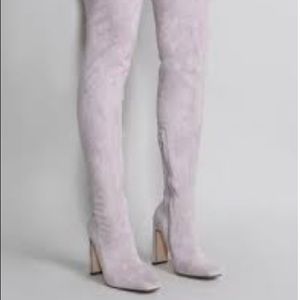 BRAND NEW!! THIGH HIGH BOOTS (US 8)